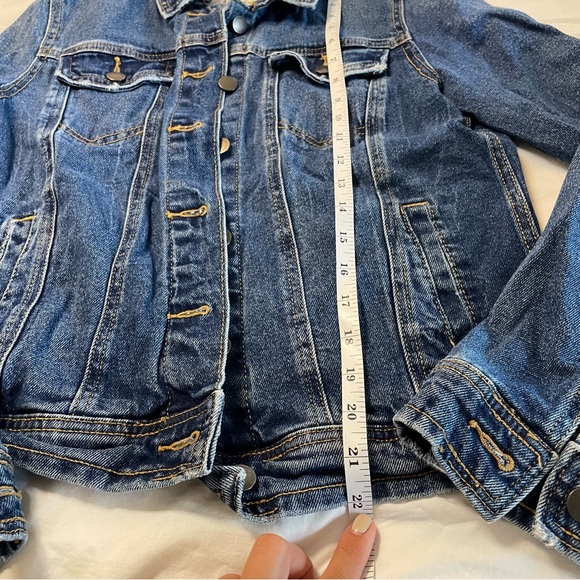 Universal Thread Denim Jacket - Picture 4 of 6